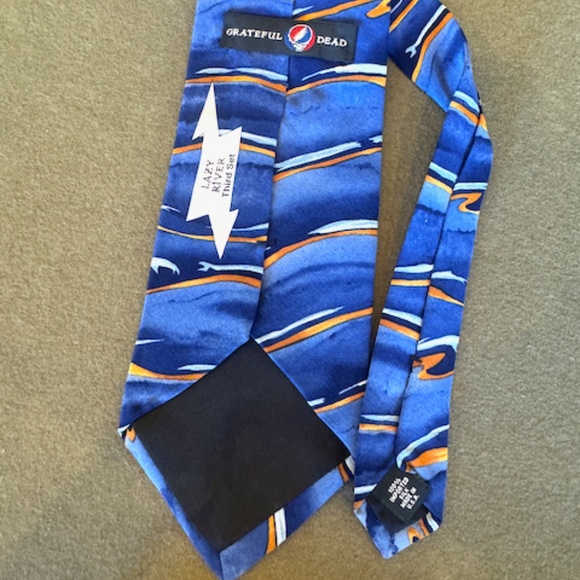 Grateful Dead Lazy River Third Set 100% Silk Mens Tie - Picture 2 of 4